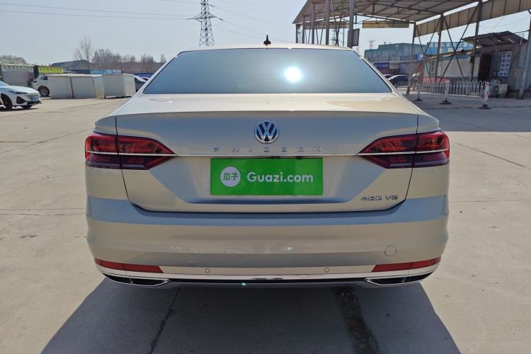 Used Volkswagen Phideon 2019 380TSI Two-Wheel Drive Business Edition China VI Standard Rear