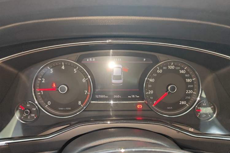 Used Volkswagen Phideon 2019 380TSI Two-Wheel Drive Business Edition China VI Standard Instrument Cluster
