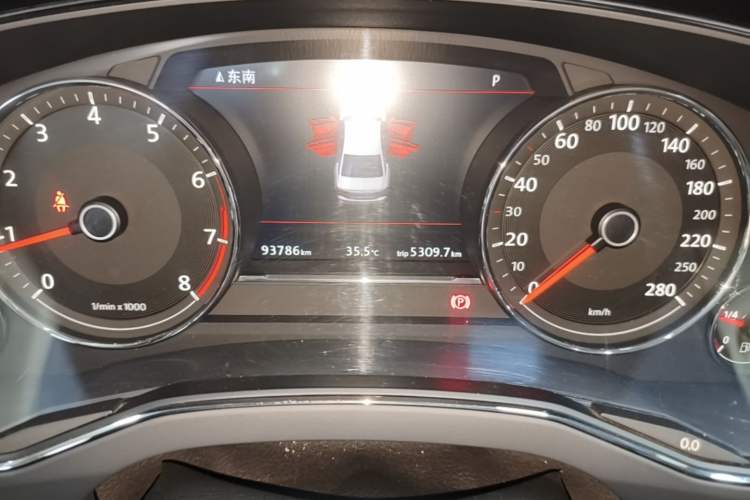 Used Volkswagen Phideon 2019 380TSI Two-Wheel Drive Business Edition China VI Standard Instrument Cluster