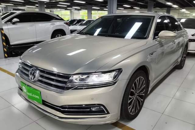 Used Volkswagen Phideon 2019 380TSI Two-Wheel Drive Business Edition China VI Standard