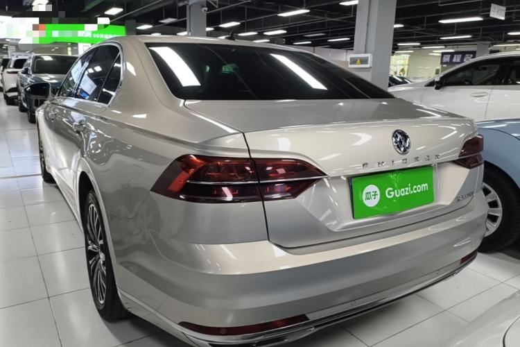 Used Volkswagen Phideon 2019 380TSI Two-Wheel Drive Business Edition China VI Standard Rear Left 45 Deg