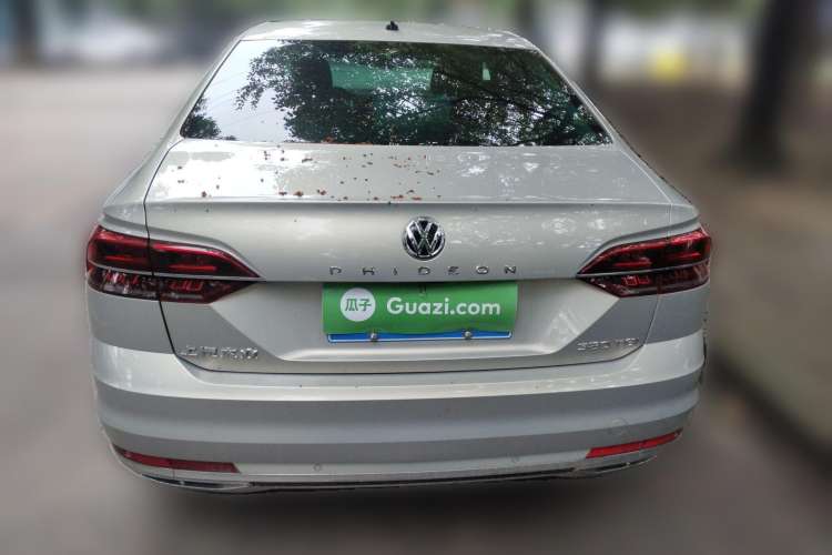 Used Volkswagen Phideon 2019 380TSI Two-Wheel Drive Business Edition China V Standard Rear