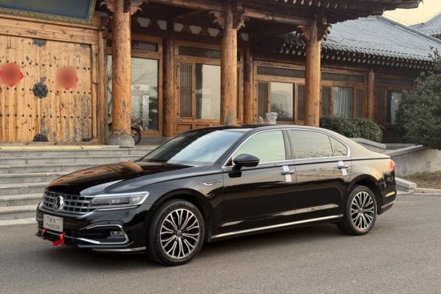Volkswagen Phideon 2021 380TSI Luxury Edition مستعملة