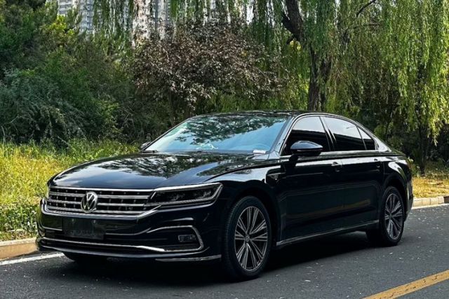 Used Volkswagen Phideon 2021 380TSI Luxury Edition