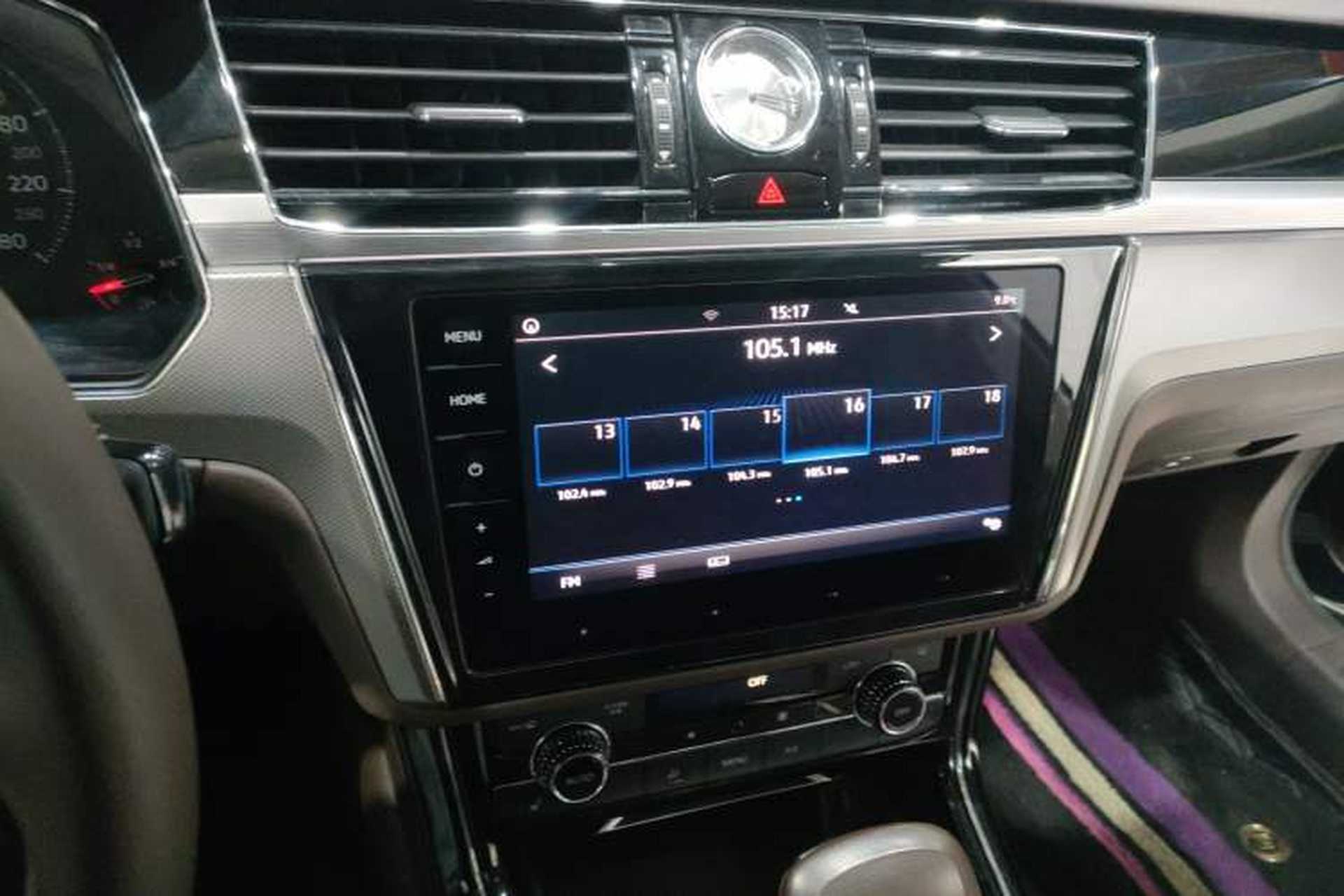 Used Volkswagen Phideon 2021 380TSI Luxury Edition Audio And AC Panel