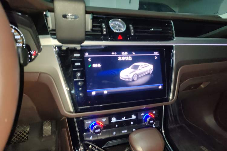 Used Volkswagen Phideon 2021 380TSI Luxury Edition Audio And AC Panel