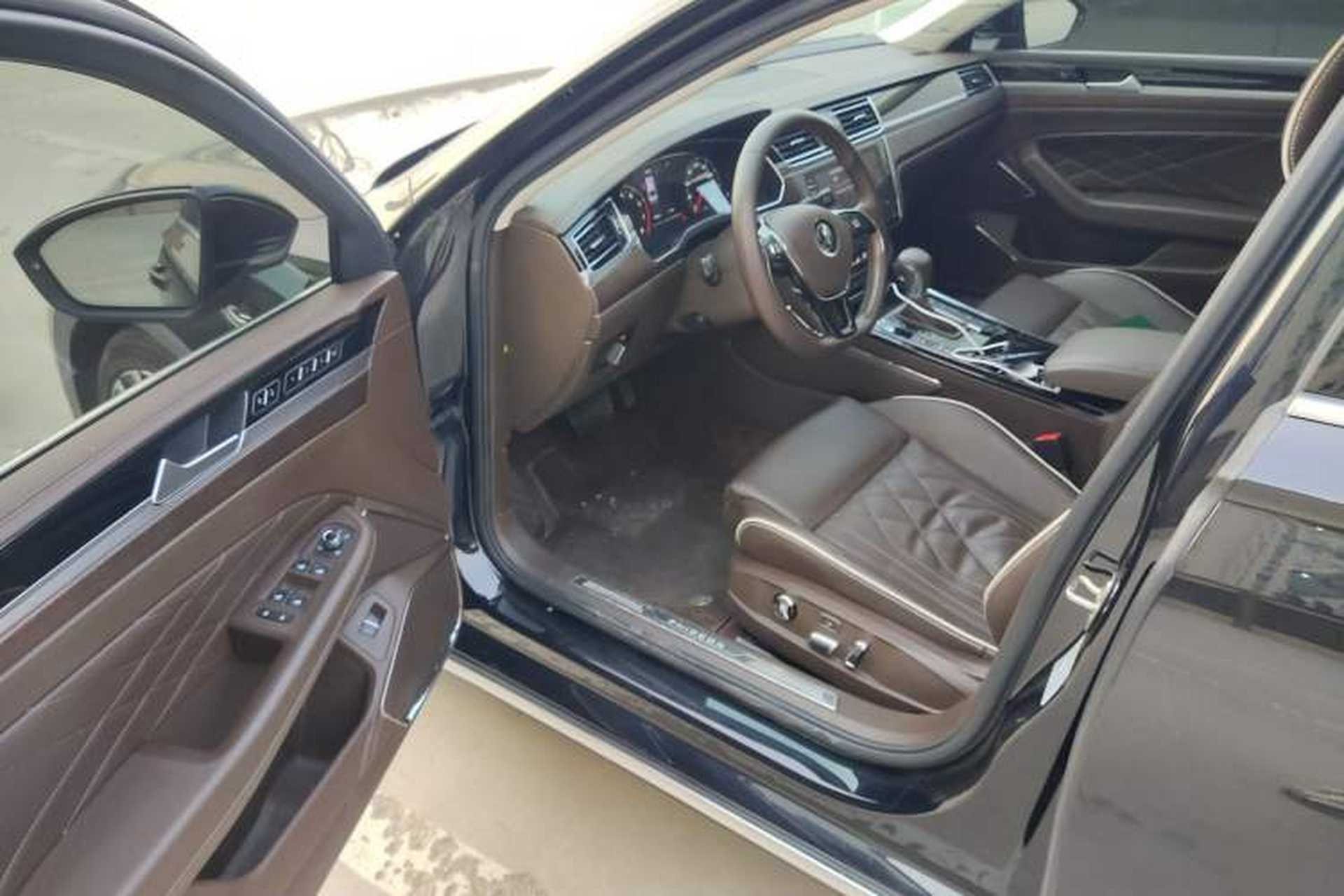 Used Volkswagen Phideon 2021 380TSI Prestige Edition Driver Seat
