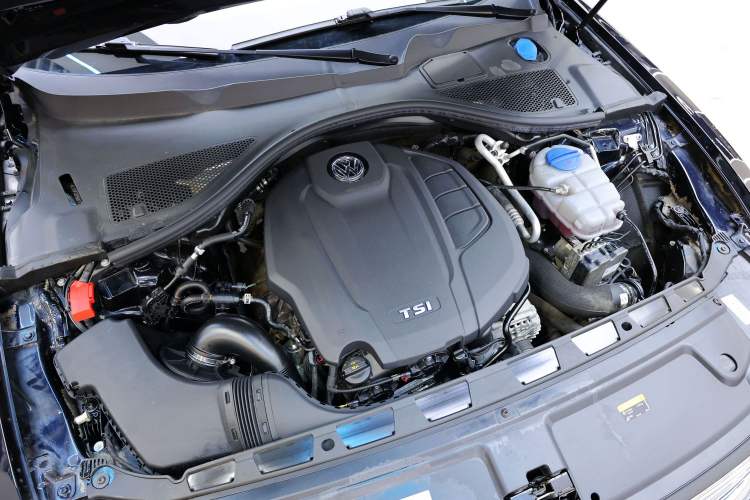 Used Volkswagen Phideon 2021 380TSI Prestige Edition Engine Bay