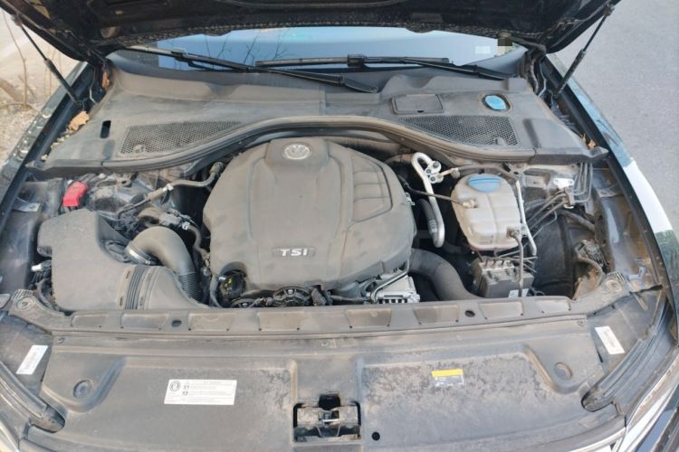 Used Volkswagen Phideon 2021 380TSI Luxury Edition Engine Bay