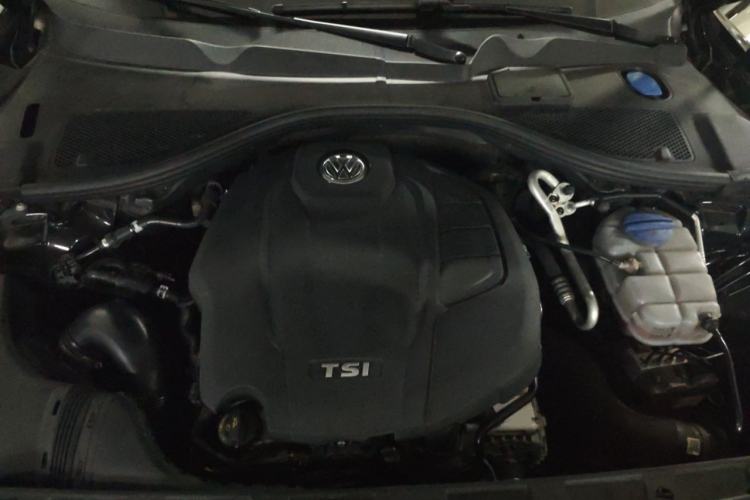 Used Volkswagen Phideon 2021 380TSI Luxury Edition Engine Bay