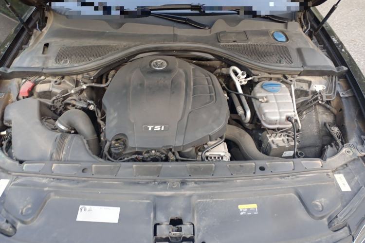Used Volkswagen Phideon 2021 380TSI Luxury Edition Engine Bay