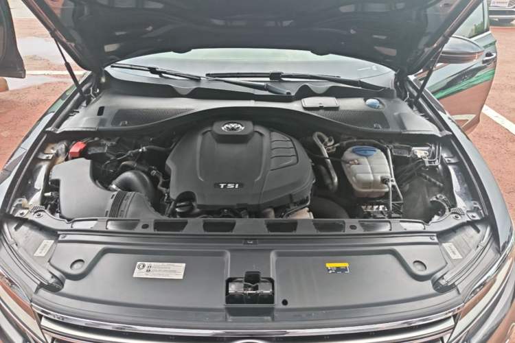 Used Volkswagen Phideon 2021 380TSI Luxury Edition Engine Bay