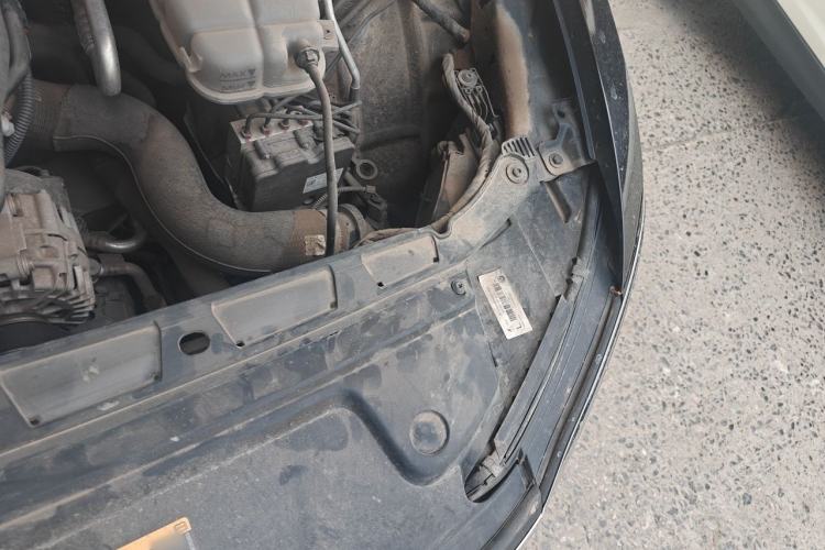 Used Volkswagen Phideon 2021 380TSI Luxury Edition Engine Bay Left