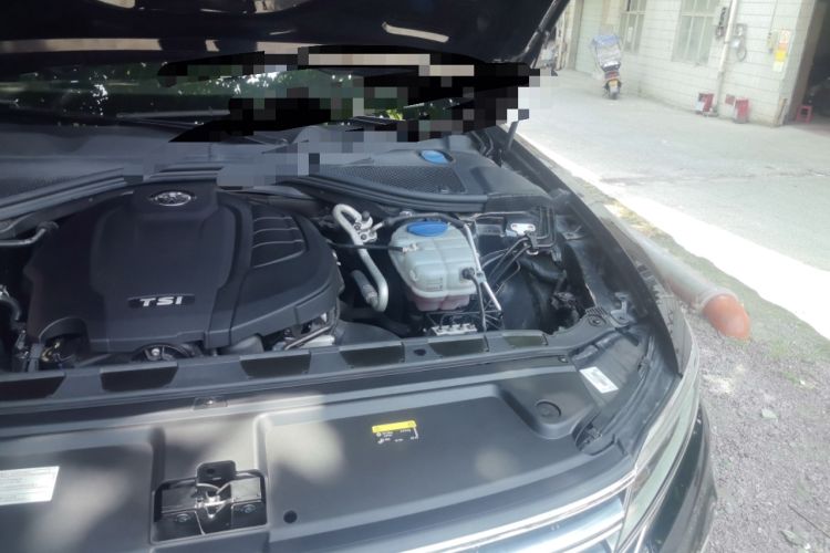 Used Volkswagen Phideon 2021 380TSI Luxury Edition Engine Bay Left