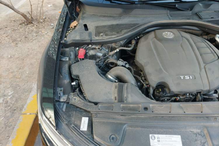 Used Volkswagen Phideon 2021 380TSI Luxury Edition Engine Bay Right