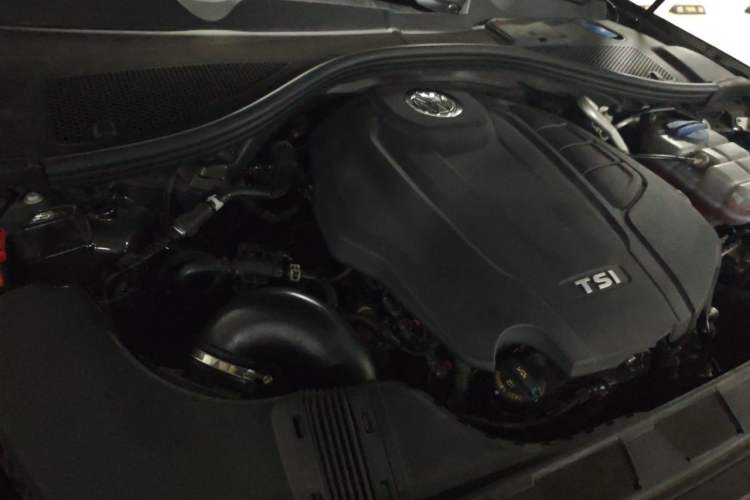 Used Volkswagen Phideon 2021 380TSI Luxury Edition Engine Bay Right
