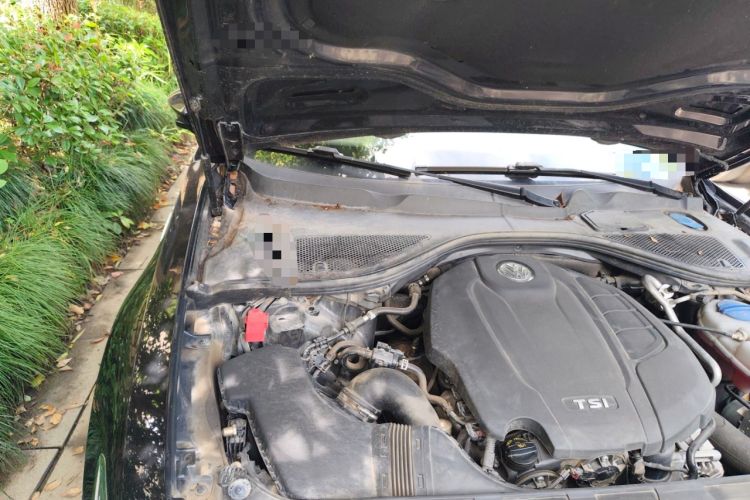 Used Volkswagen Phideon 2021 380TSI Luxury Edition Engine Bay Right