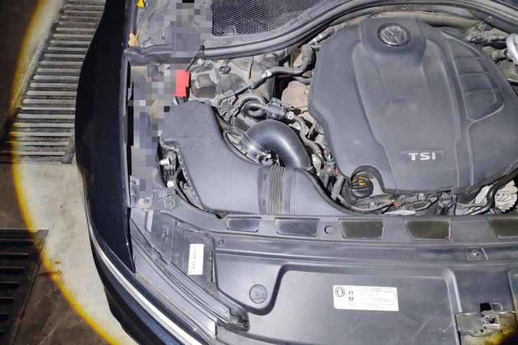 Used Volkswagen Phideon 2021 380TSI Luxury Edition Engine Bay Right