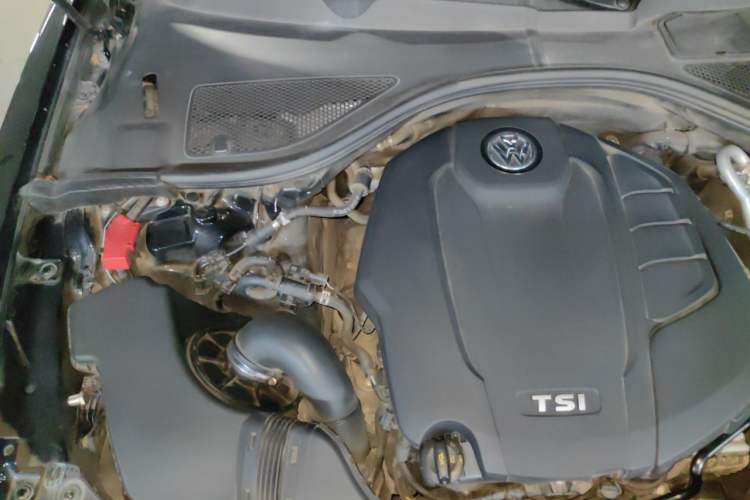 Used Volkswagen Phideon 2021 380TSI Prestige Edition Engine Bay Right
