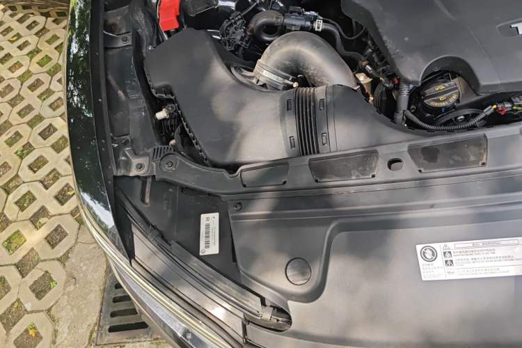 Used Volkswagen Phideon 2021 380TSI Prestige Edition Engine Bay Right