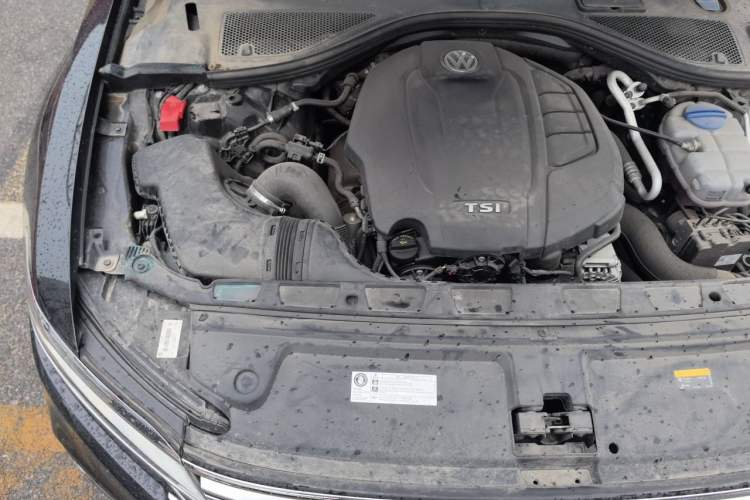 Used Volkswagen Phideon 2021 380TSI Luxury Edition Engine Bay Right