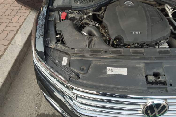 Used Volkswagen Phideon 2021 380TSI Prestige Edition Engine Bay Right