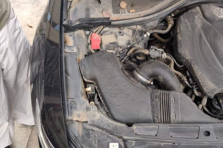 Used Volkswagen Phideon 2021 380TSI Luxury Edition Engine Bay Right