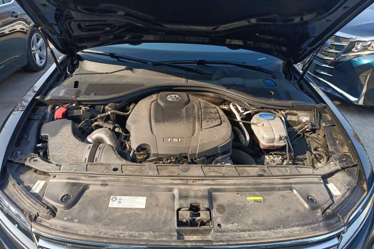 Used Volkswagen Phideon 2021 380TSI Luxury Edition Engine Bay