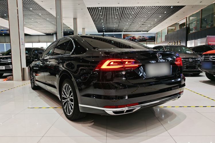 Used Volkswagen Phideon 2021 380TSI Luxury Edition Exterior 1