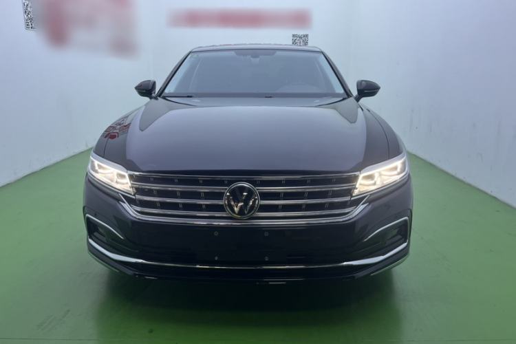 Used Volkswagen Phideon 2021 380TSI Luxury Edition Exterior 1