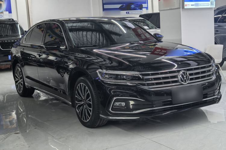 Used Volkswagen Phideon 2021 380TSI Luxury Edition Exterior 1