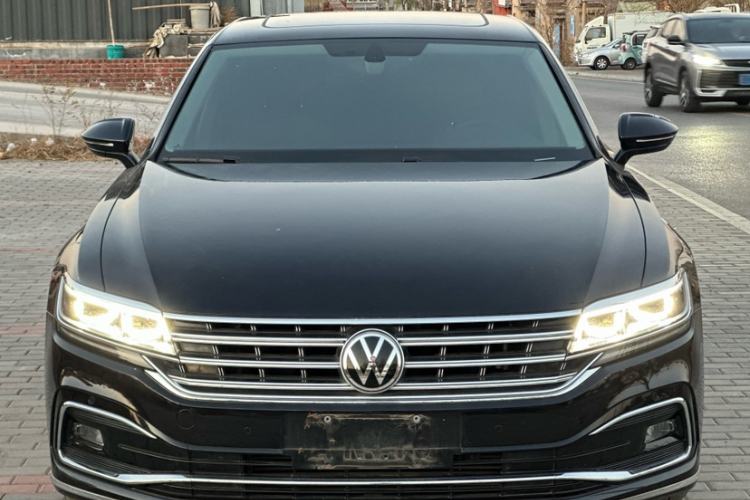 Used Volkswagen Phideon 2021 380TSI Luxury Edition Exterior 1