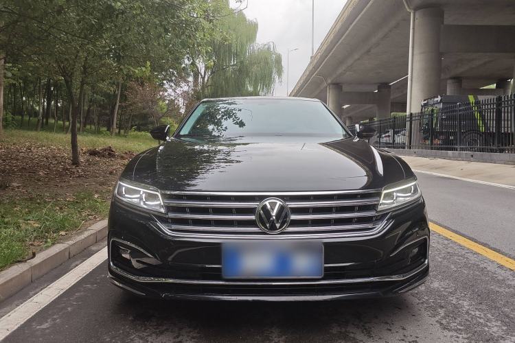 Used Volkswagen Phideon 2021 380TSI Luxury Edition Exterior 1