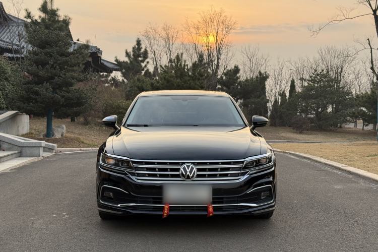 Used Volkswagen Phideon 2021 380TSI Prestige Edition Exterior 1