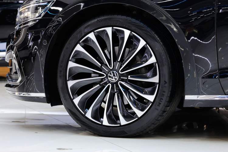 Used Volkswagen Phideon 2021 380TSI Prestige Edition Exterior 10