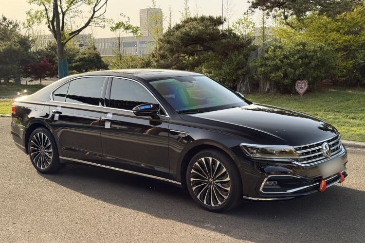 Used Volkswagen Phideon 2021 380TSI Prestige Edition Exterior 2