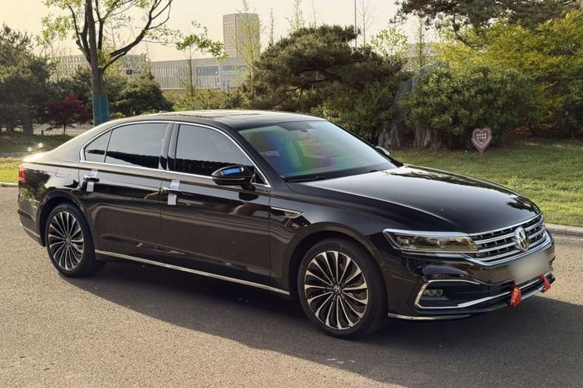 Used Volkswagen Phideon 2021 380TSI Prestige Edition Exterior 2