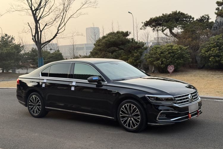Used Volkswagen Phideon 2021 380TSI Luxury Edition Exterior 2