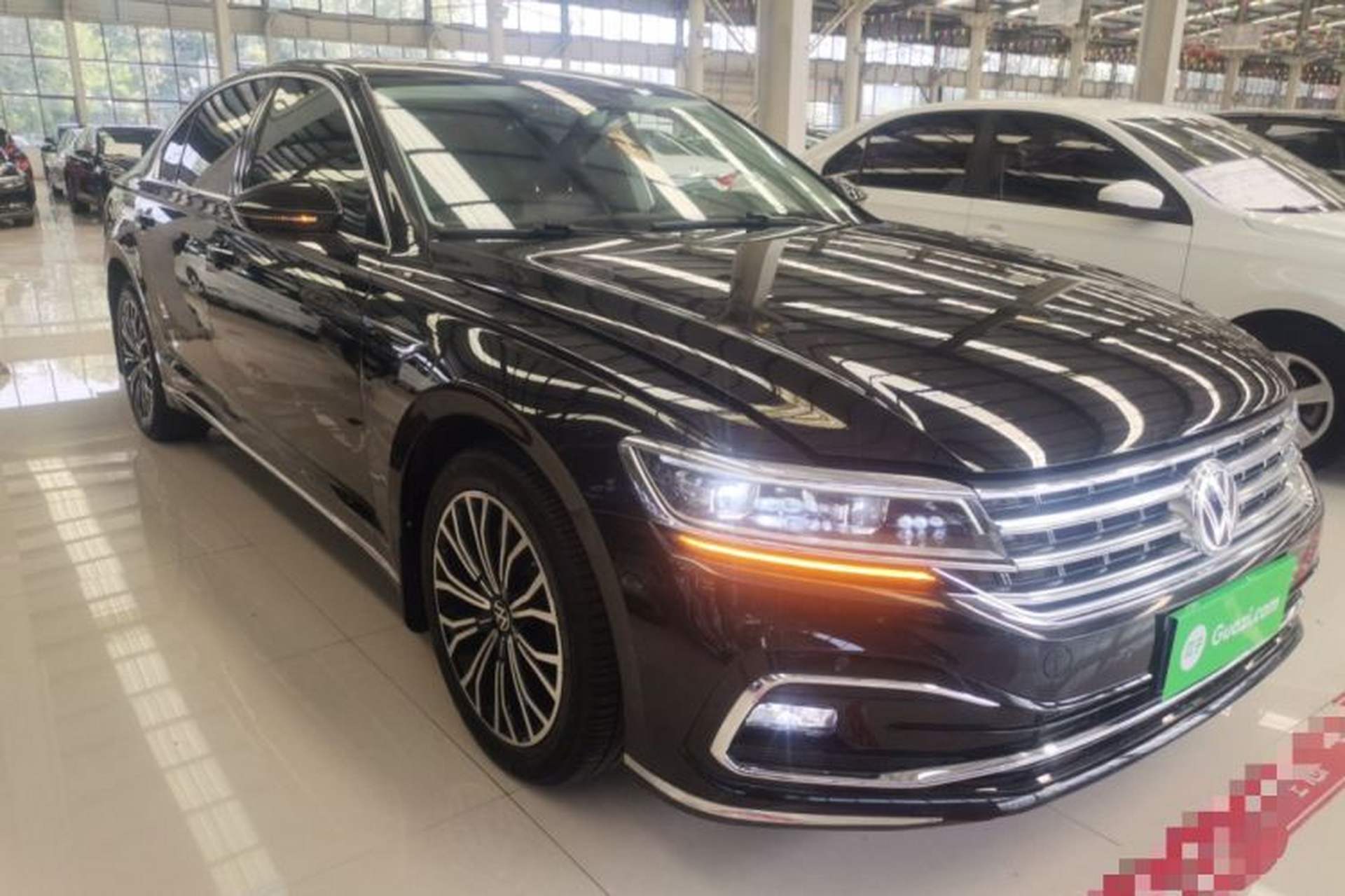 Used Volkswagen Phideon 2021 380TSI Luxury Edition Exterior 2