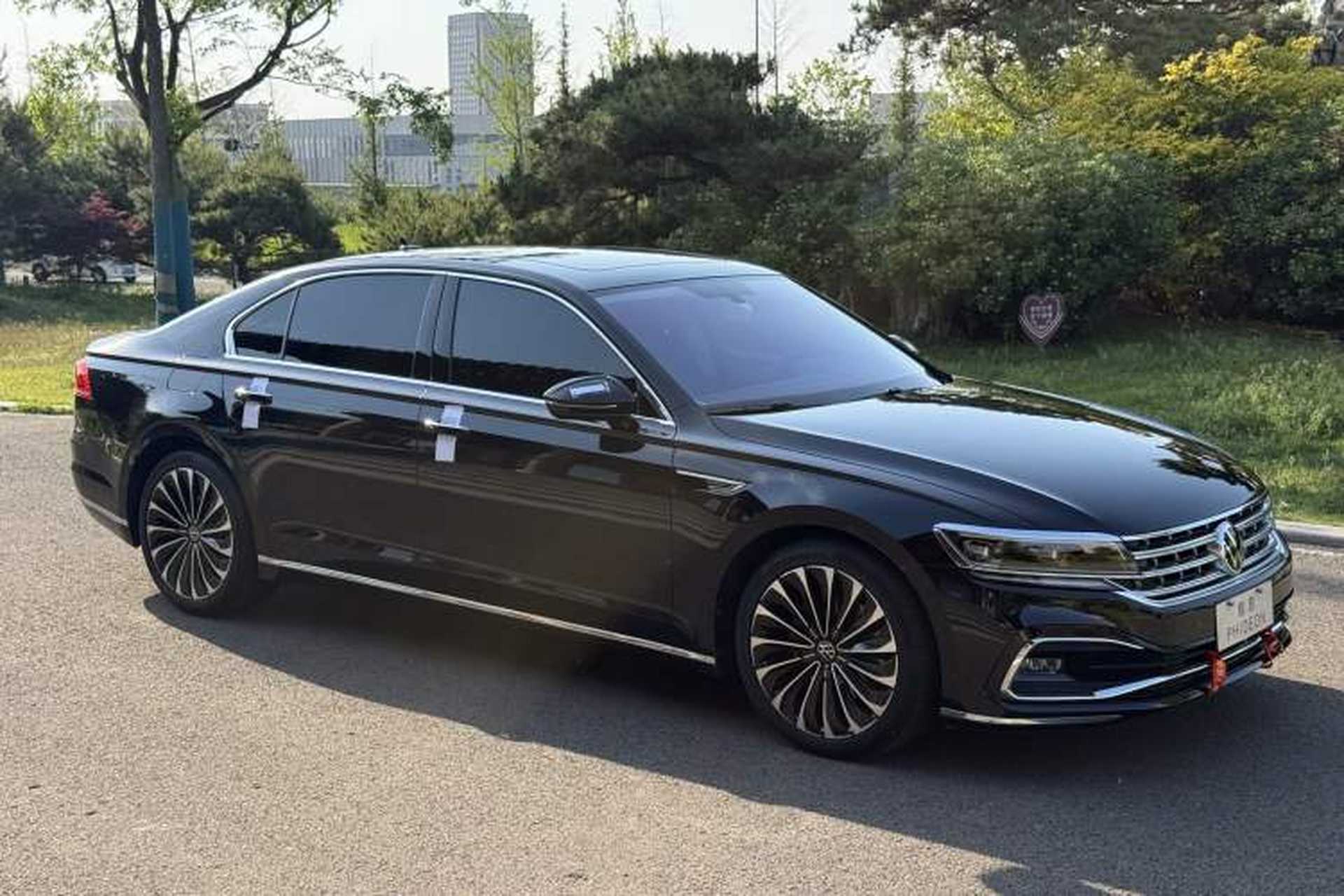 Used Volkswagen Phideon 2021 380TSI Prestige Edition Exterior 2