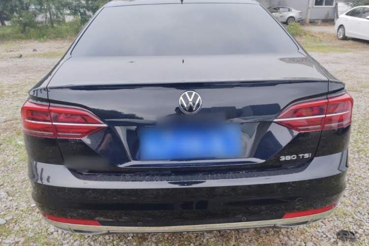 Used Volkswagen Phideon 2021 380TSI Prestige Edition Exterior 3