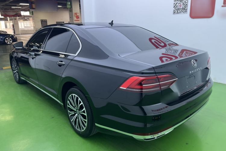 Used Volkswagen Phideon 2021 380TSI Luxury Edition Exterior 3