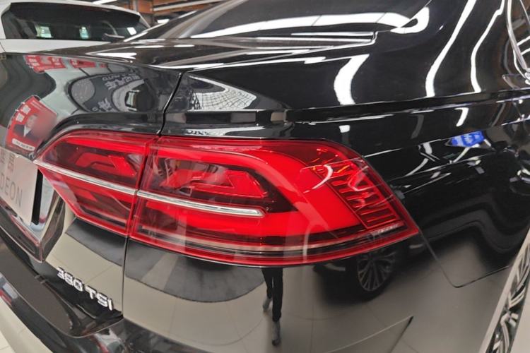 Used Volkswagen Phideon 2021 380TSI Luxury Edition Exterior 3