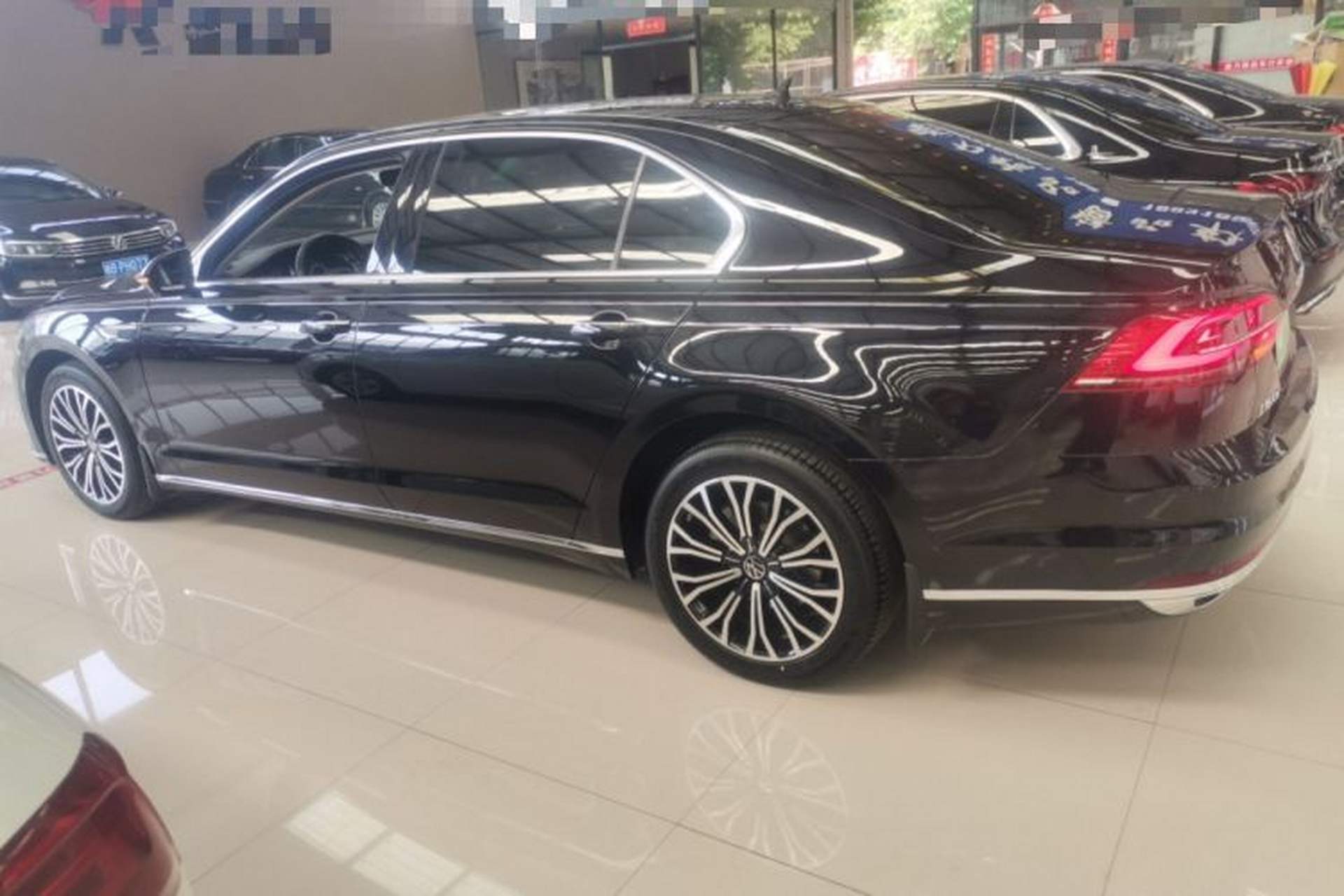 Used Volkswagen Phideon 2021 380TSI Luxury Edition Exterior 3