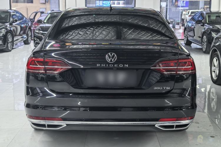Used Volkswagen Phideon 2021 380TSI Luxury Edition Exterior 3