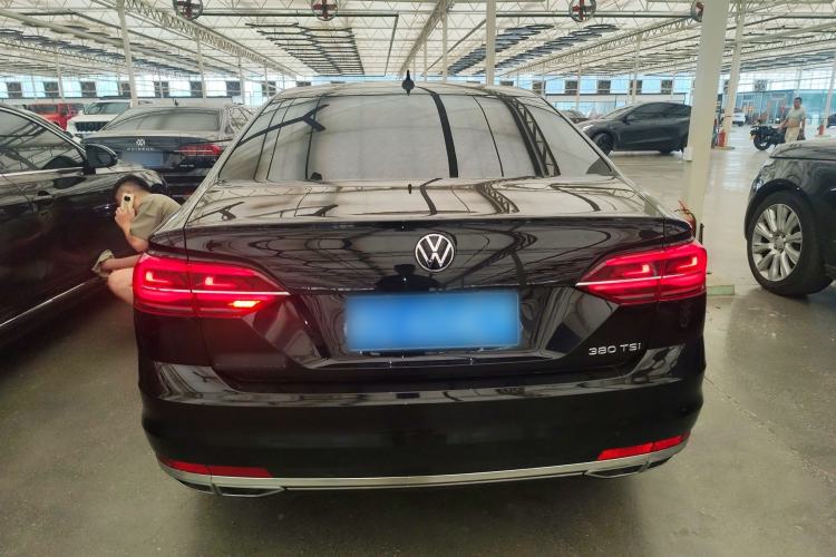 Used Volkswagen Phideon 2021 380TSI Prestige Edition Exterior 4