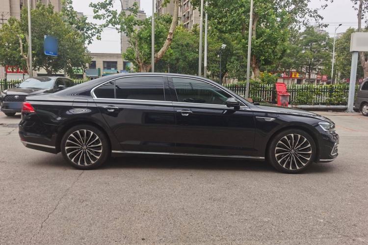 Used Volkswagen Phideon 2021 380TSI Prestige Edition Exterior 4