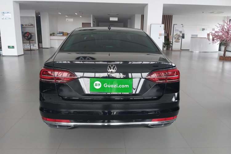 Used Volkswagen Phideon 2021 380TSI Luxury Edition Exterior 4