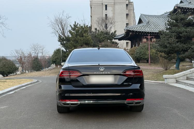 Used Volkswagen Phideon 2021 380TSI Prestige Edition Exterior 4