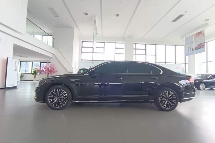 Used Volkswagen Phideon 2021 380TSI Luxury Edition Exterior 5